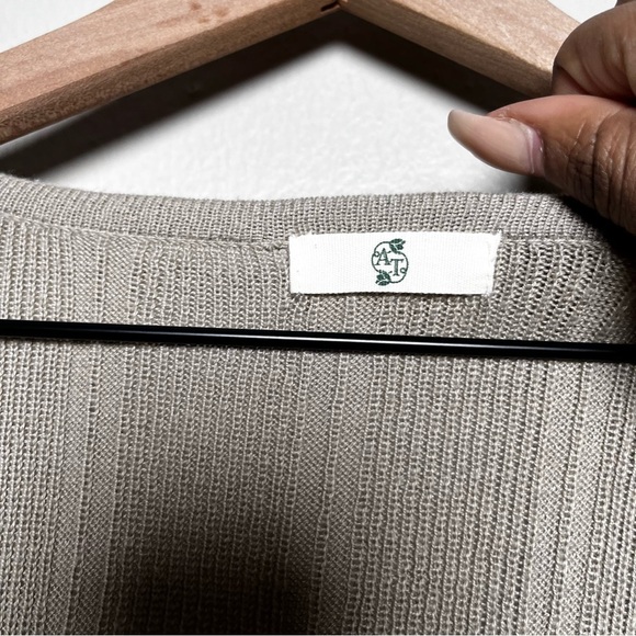 Women Babydoll y2k Top Small Embroidered Button Front Coquette Gray White - Picture 4 of 8